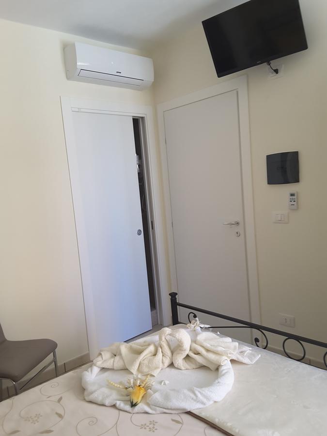 Stella Marina Rooms For Rent Portopalo Di Capo Passero Bagian luar foto