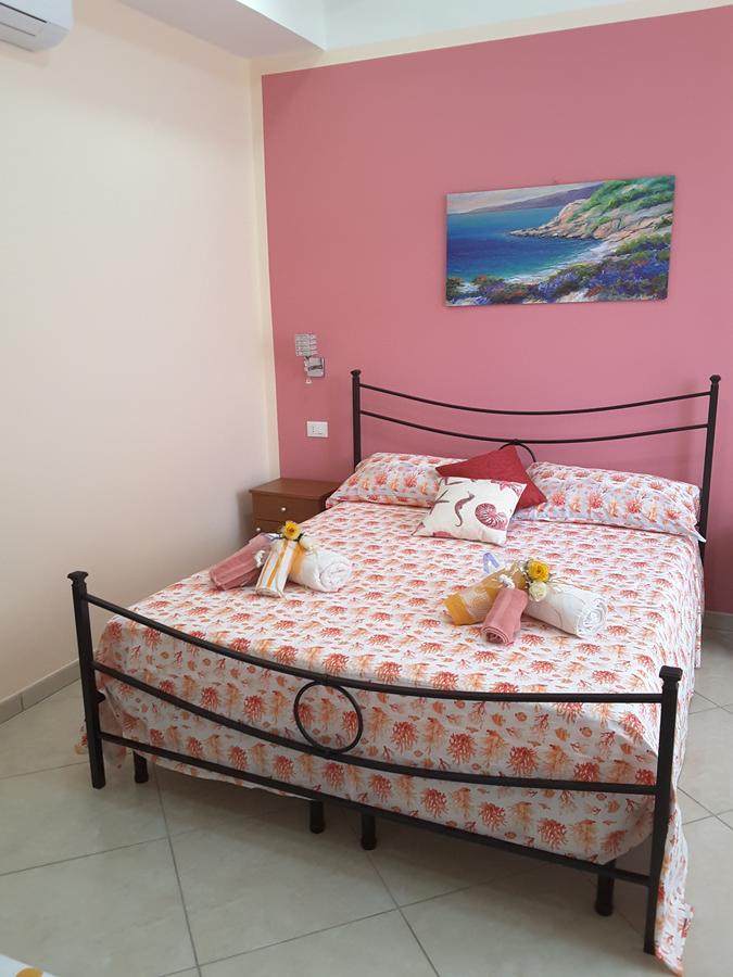 Stella Marina Rooms For Rent Portopalo Di Capo Passero Bagian luar foto